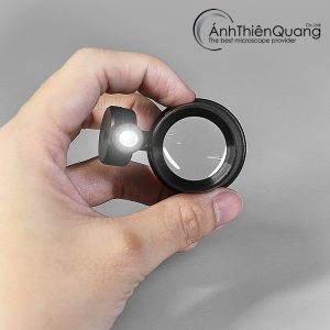 kinh lup gan mat led 626 3